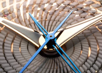 Ming 20.01 Series 3 Picture 1