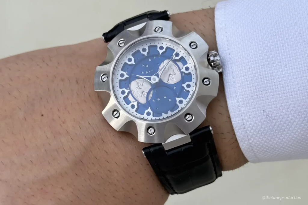 sarpaneva-supernova-moonphase-watch-review-4