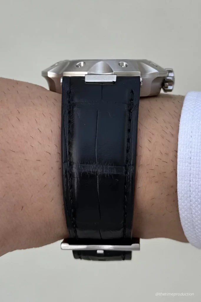 sarpaneva-supernova-moonphase-watch-review-6