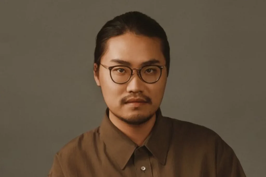 fam-al-hut-mobius-watch-review-2